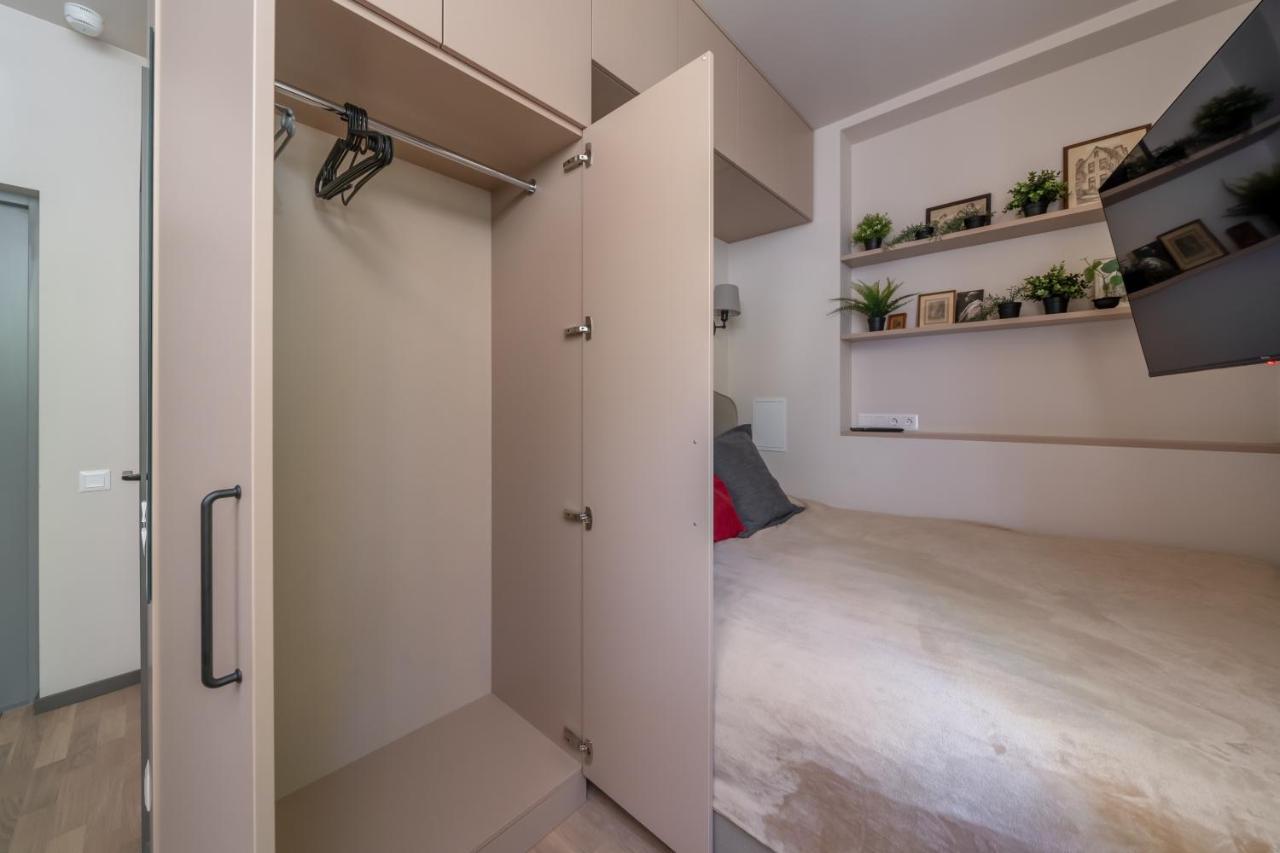 Dzintaru 48 Studio Jurmala Bagian luar foto