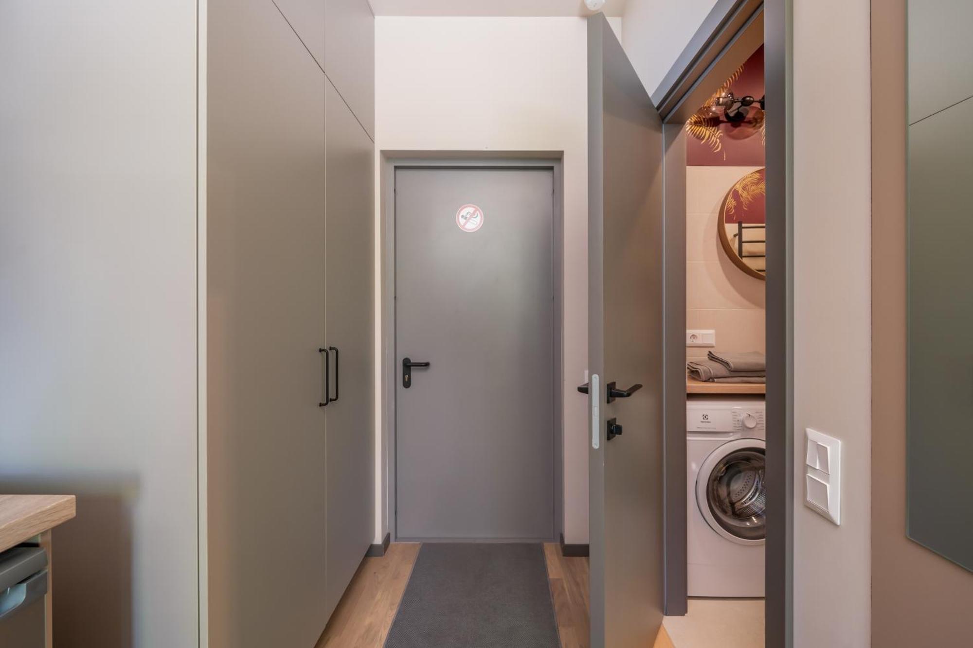 Dzintaru 48 Studio Jurmala Bagian luar foto